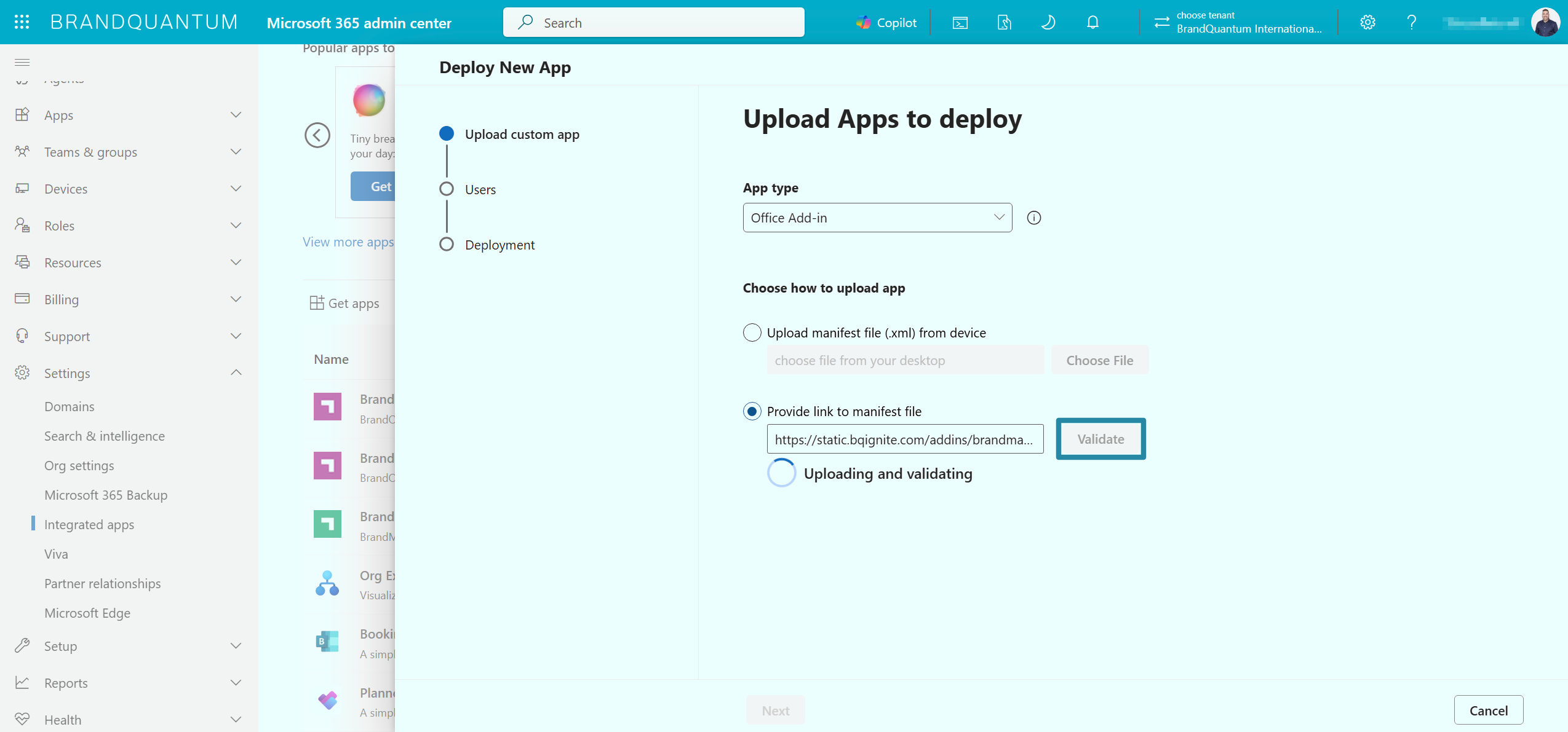 Deploy New App screen with Provide link to manifest file selected and Validate highlighted while the link is checked.