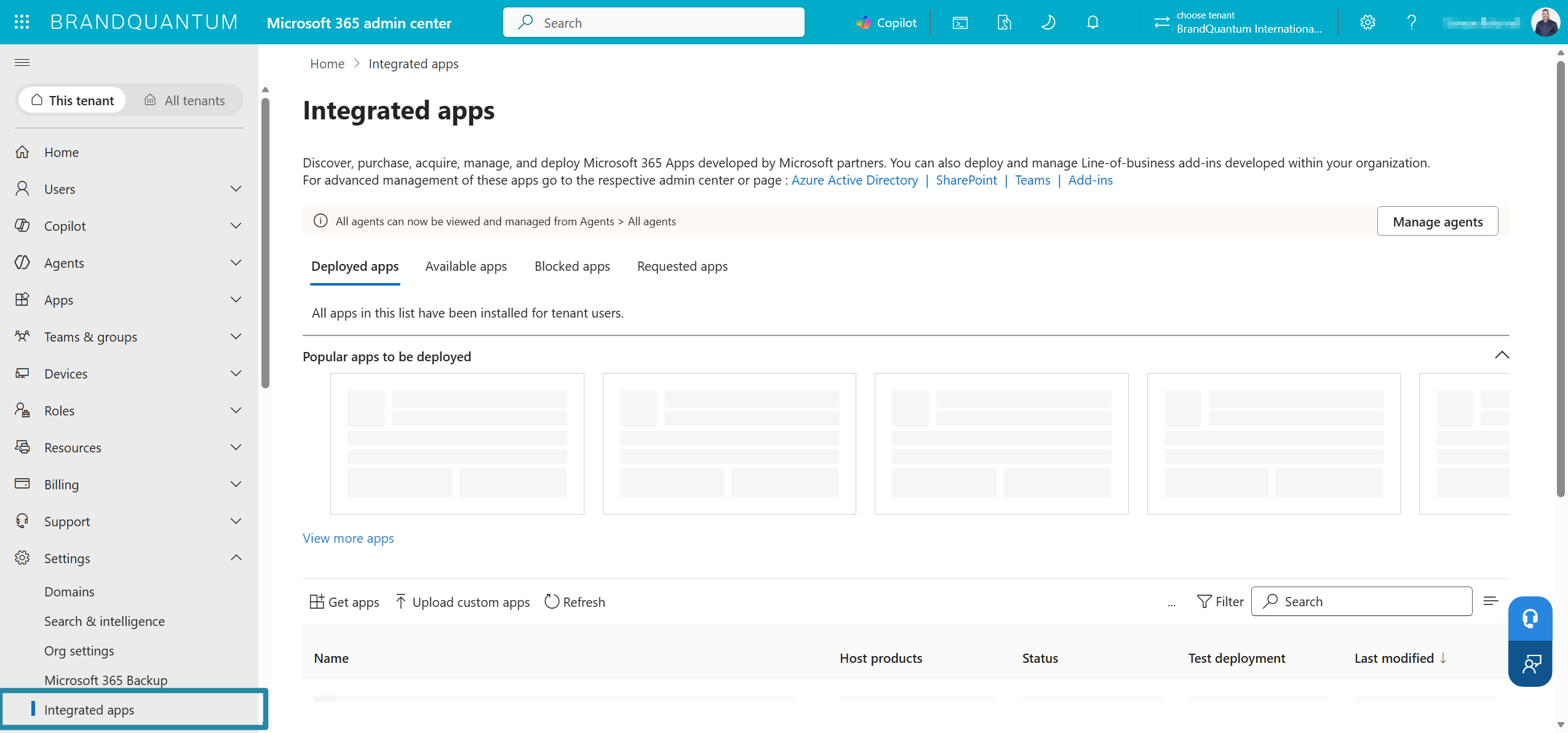 Microsoft 365 admin centre Integrated apps page with Integrated apps selected under Settings, showing deployed apps